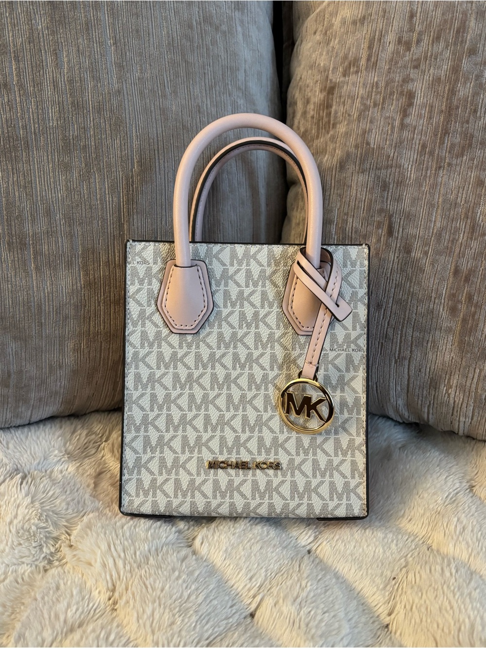 NEW! Michael Kors Pink Logo Mini Bag